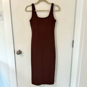 Vuori Halo Essential Dress | S | Chestnut Heather | Shelf Bra w/ Padding